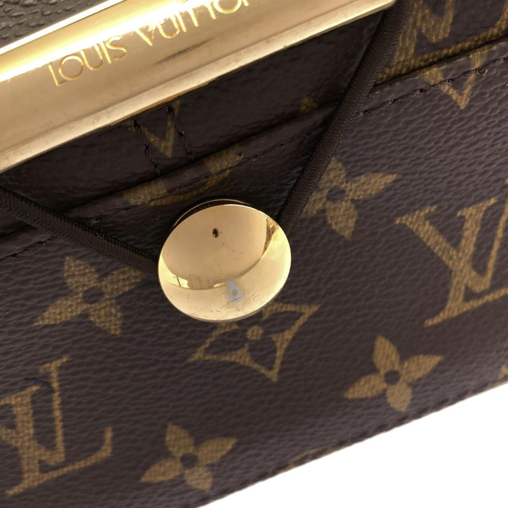 Louis Vuitton Monogram Aves Shoulder — view 4