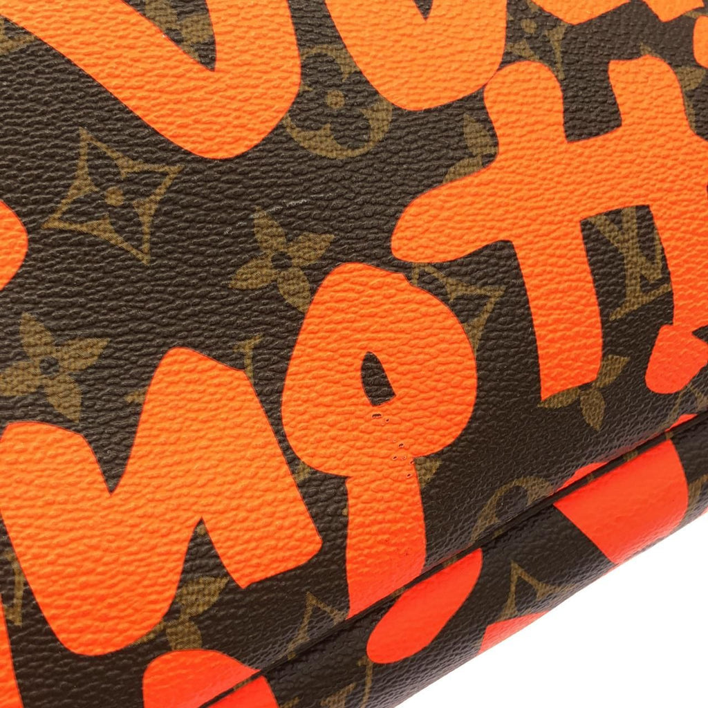 Louis Vuitton Monogram Graffiti Neverfull GM — view 5