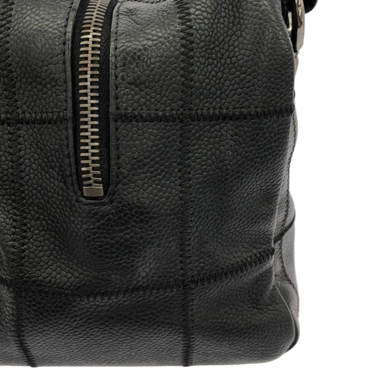 Chanel Shoulder Bag Black — view 4