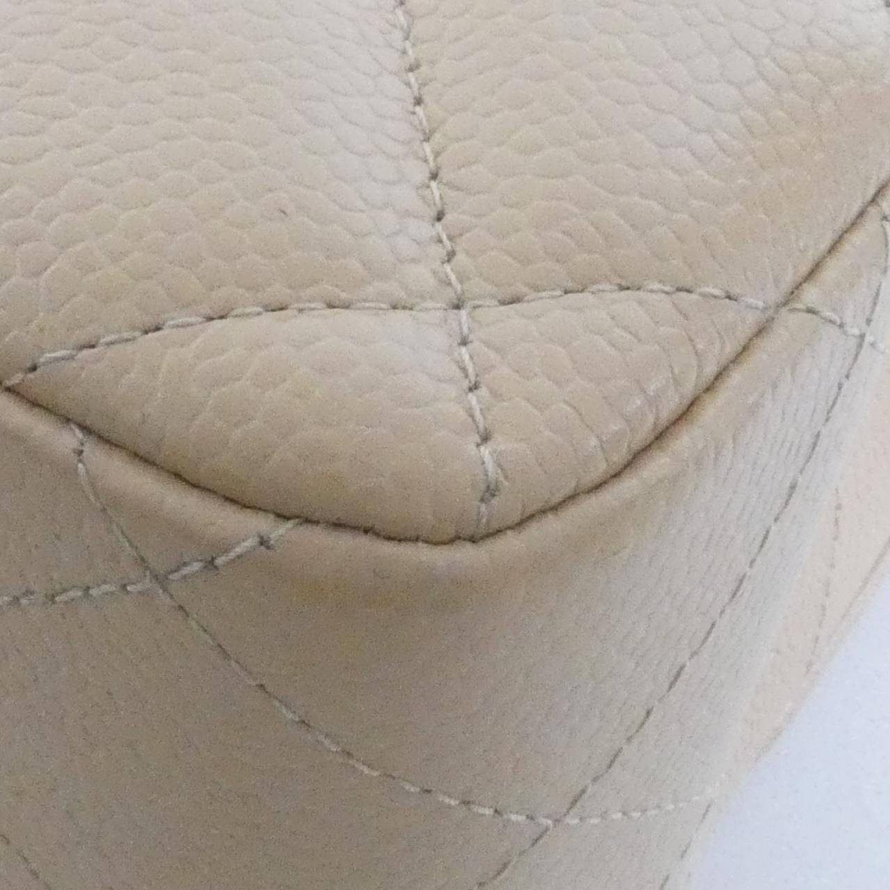 Chanel Shoulder Bag Beige — view 4