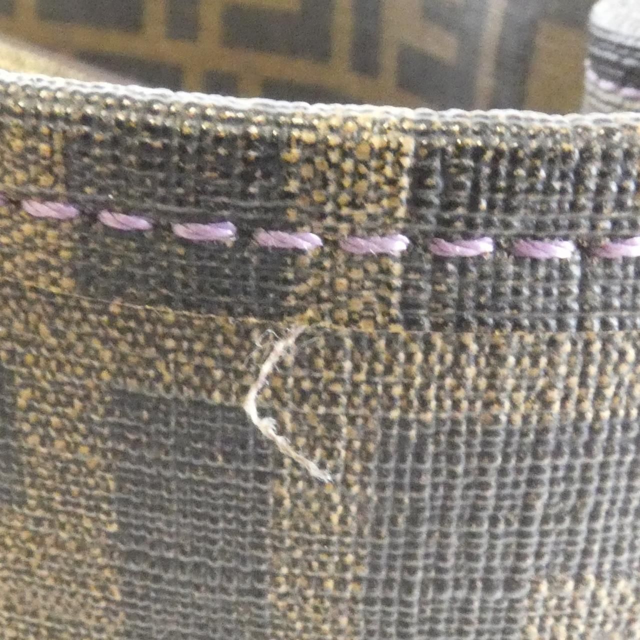 Fendi Uzd Bag Handbag Gold — view 5
