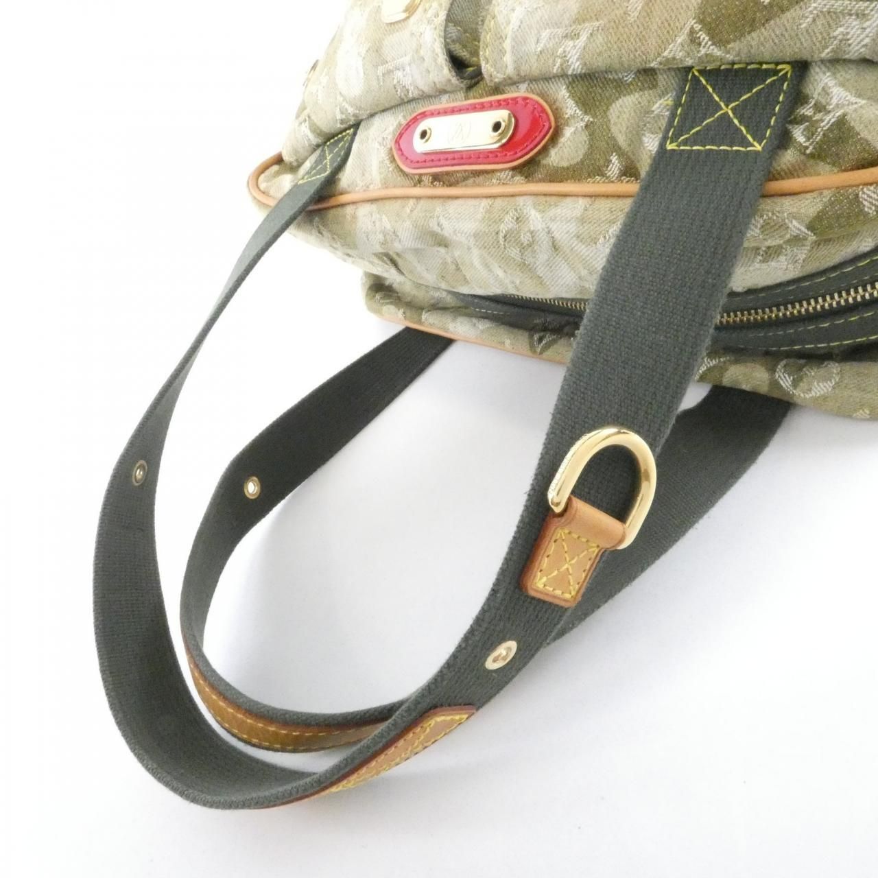 Louis Vuitton Monogram Moflage Denim Jasmine Shoulder — view 7