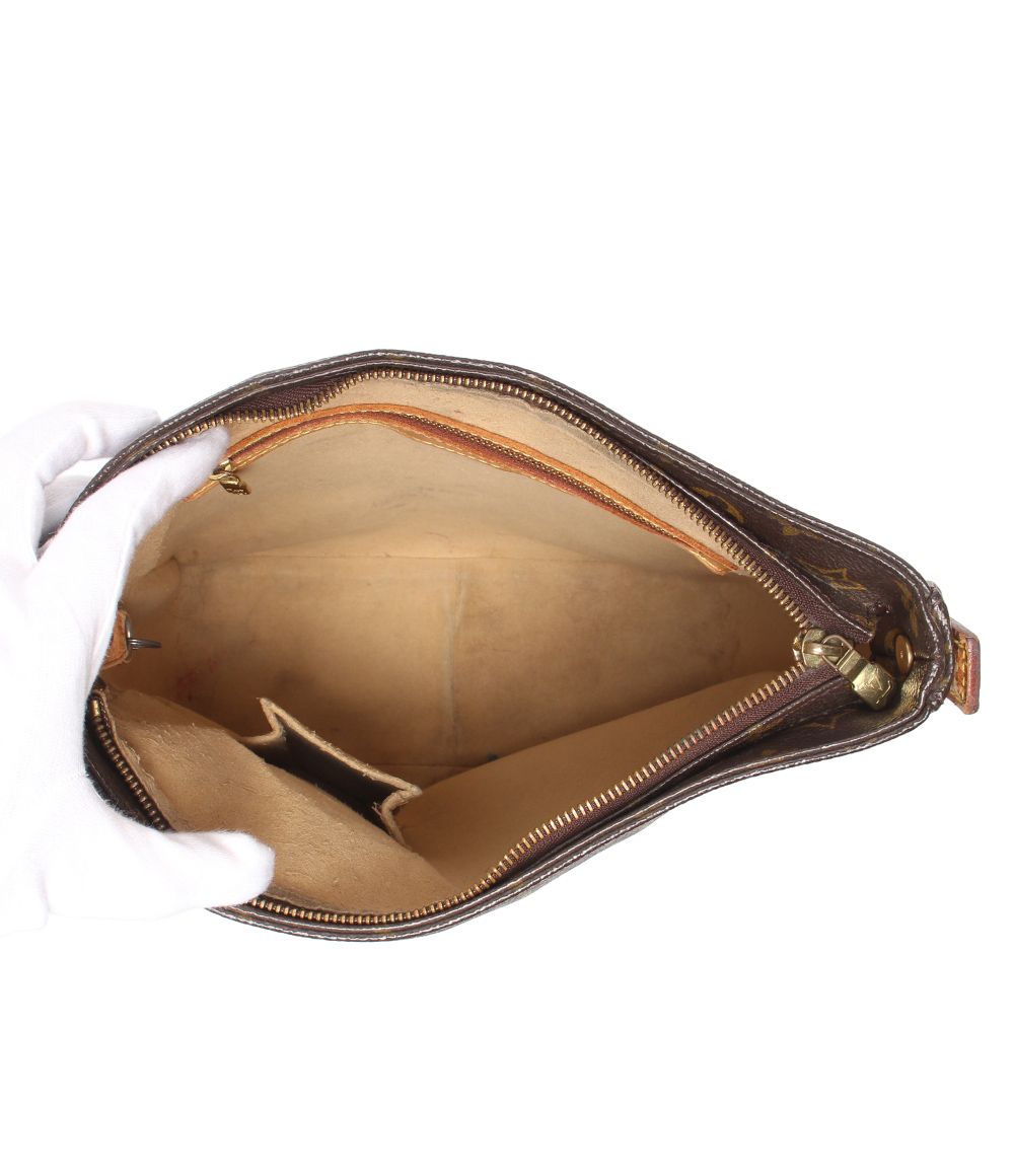 Louis Vuitton Shoulder Bag Looping GM Monogram — view 5