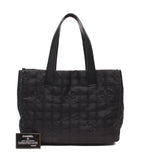 Chanel Tote Gold New Travel Line MM — view 4