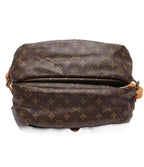 Louis Vuitton Shoulder Bag Crossbody Saumur 35 Monogram — view 4