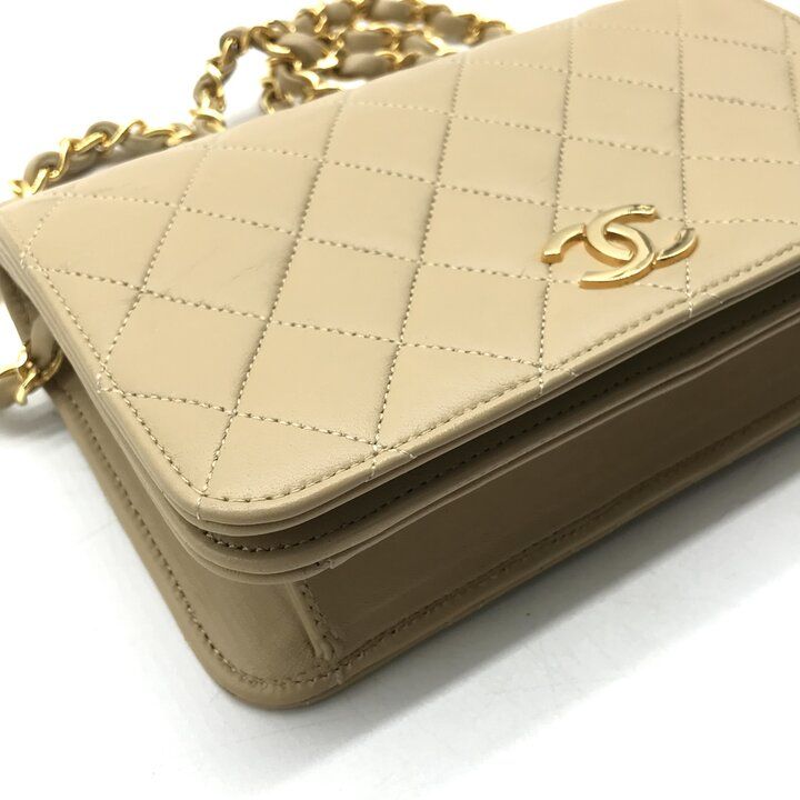 Chanel CC Logo Mini Quilted Lambskin Chain Shoulder Bag Push Lock Beige — view 5