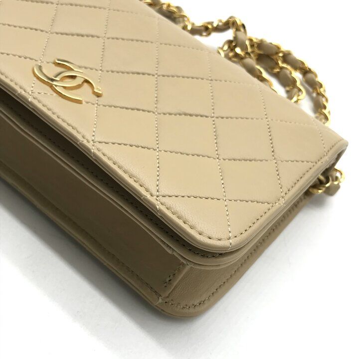 Chanel CC Logo Mini Quilted Lambskin Chain Shoulder Bag Push Lock Beige — view 4
