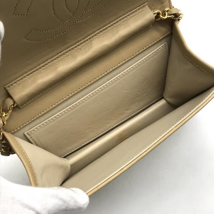 Chanel CC Logo Mini Quilted Lambskin Chain Shoulder Bag Push Lock Beige — view 8
