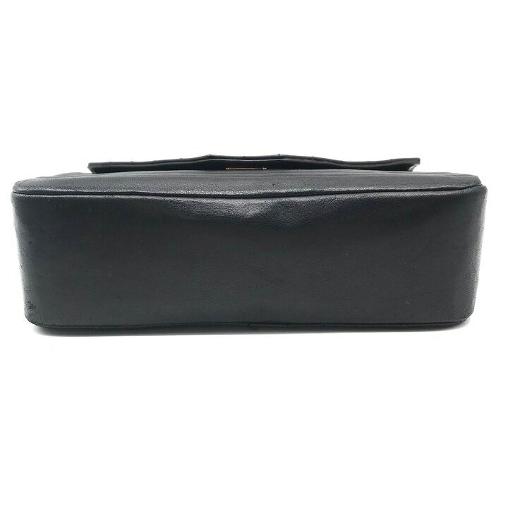 Chanel CC Logo Lambskin Vintage Chain Shoulder Bag Push Lock Black Leather — view 3