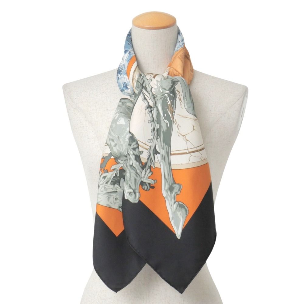 Hermes la Fontaine de Bartholdi Fountain Scarf Carre 90 — view 3