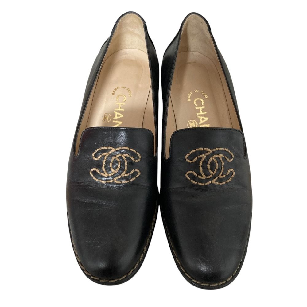 Chanel CC Logo Embroidery Leather Opera Shoes Loafers 35 Black — view 2