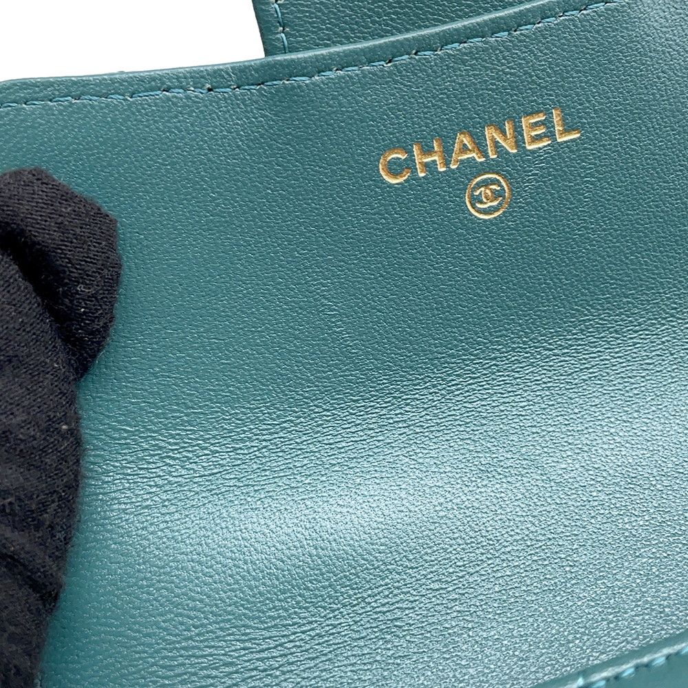 Chanel Chain Wallet Quilted CC Logo Flap Coin Purse Lambskin — view 8