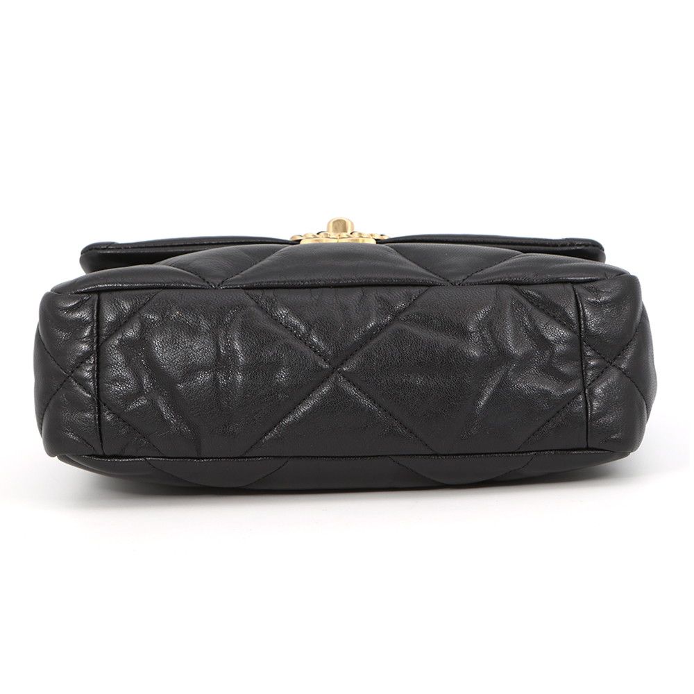 Chanel Chain Shoulder Bag 19 CC Logo Shiny Lambskin Black — view 3