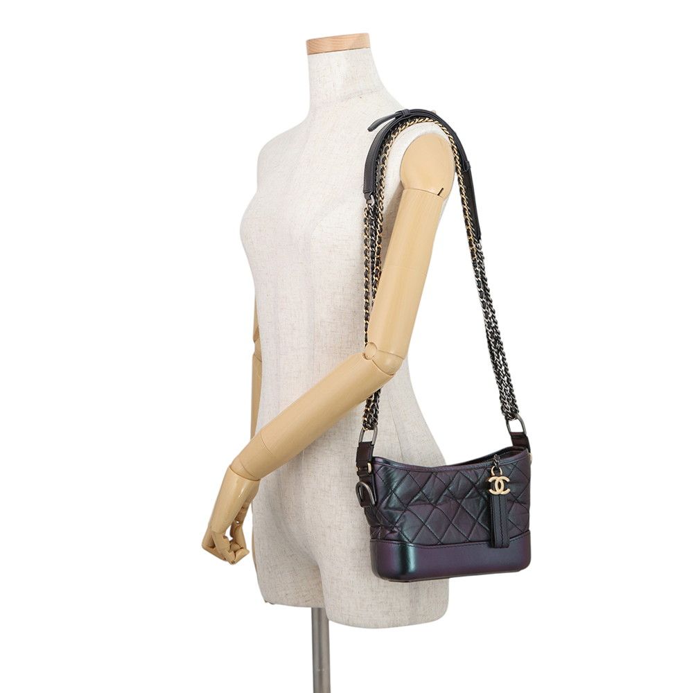 Chanel Chain Shoulder Bag Gabriel de Small Hobo Aged Calf Leather — view 4
