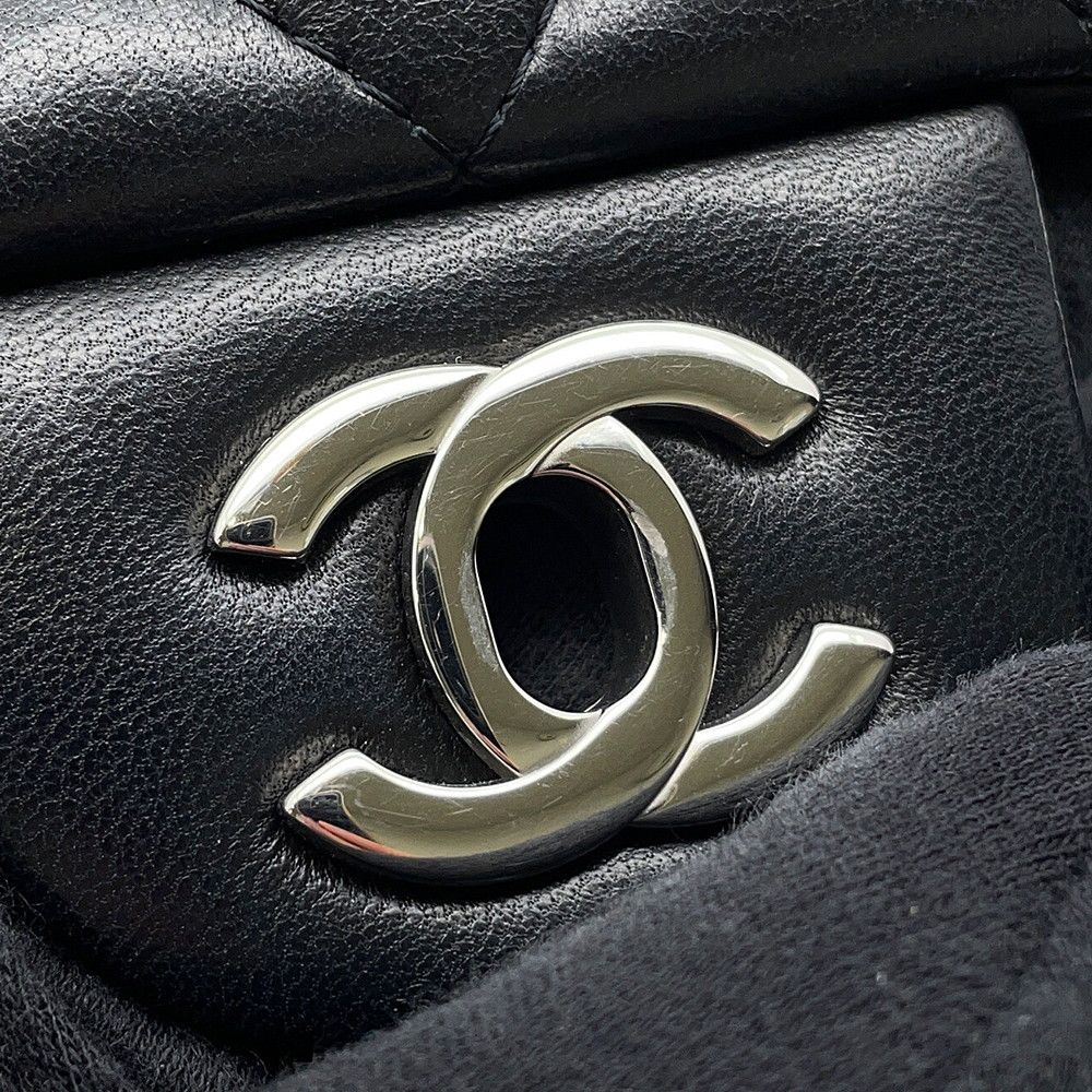 Chanel Chain Shoulder Bag Mini Quilted 20 CC Logo Lambskin Black — view 6