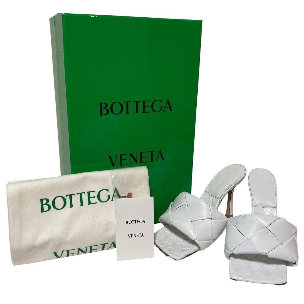 Bottega Veneta Lido Intrecciato Leather Sandals 35.5 White — view 8
