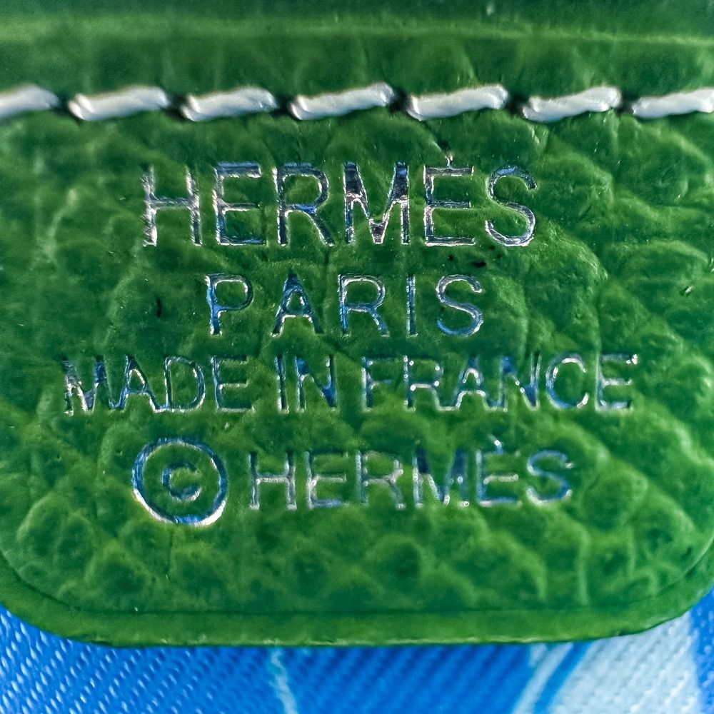 Hermes Aunage Rodeo Des Cowgirls Silk in Azap Wallet Vert Yucca Green — view 9