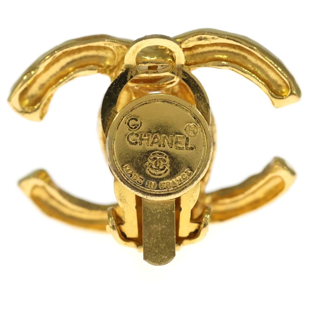 Chanel CC Logo Earrings Gold Plated — view 5