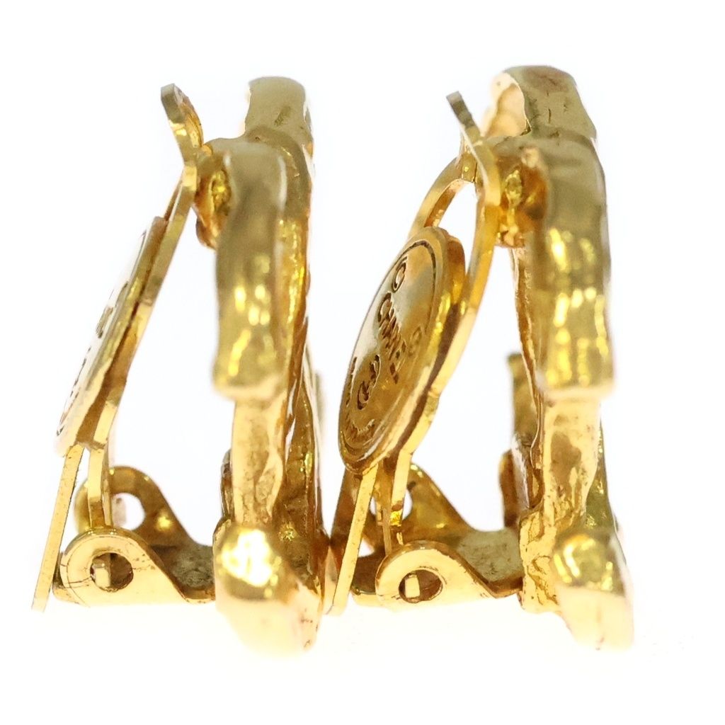 Chanel CC Logo Earrings Gold Plated — view 3