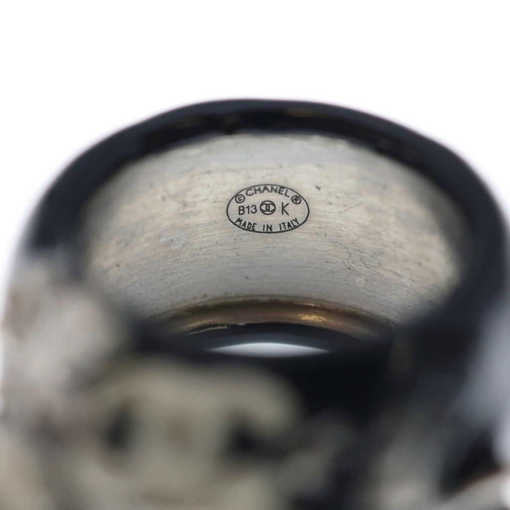 Chanel CC Logo Camellia Eiffel Tower Enamel 13k Ring Black White — view 5