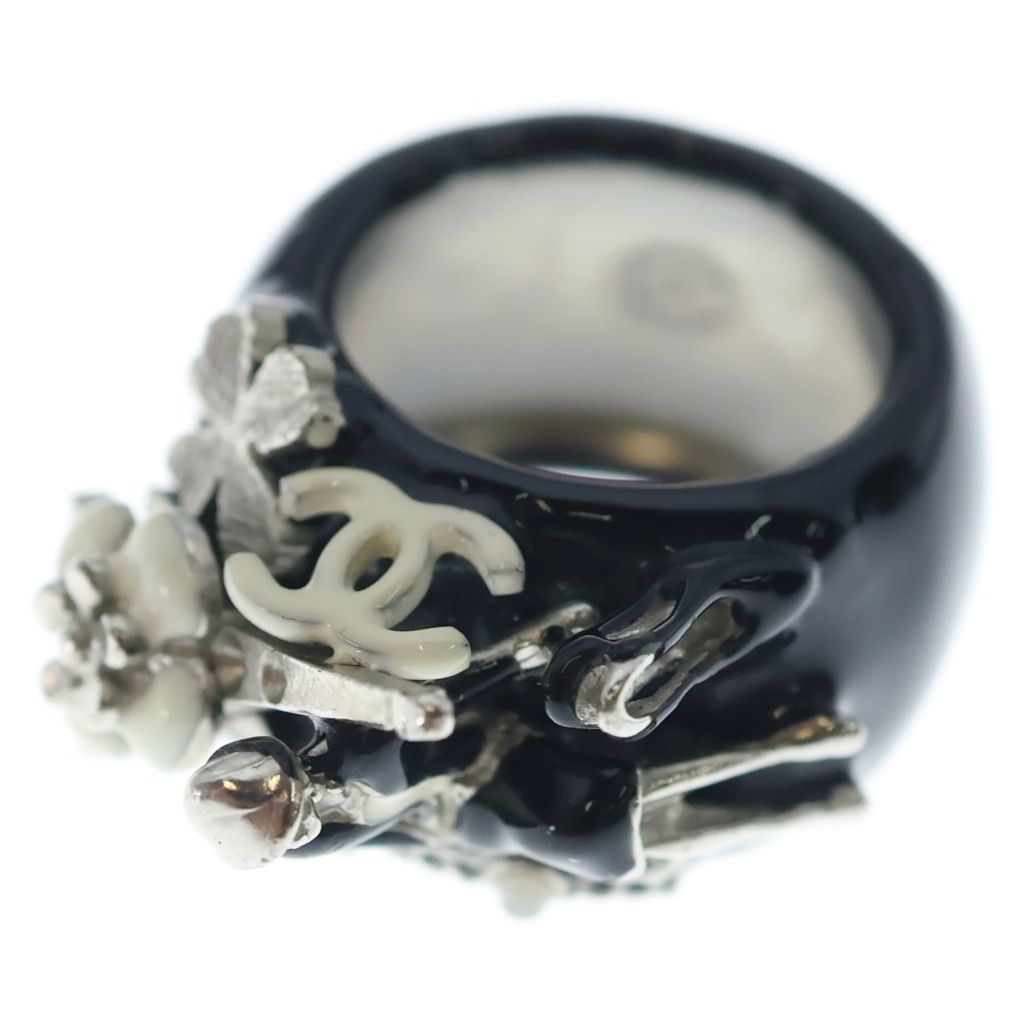 Chanel CC Logo Camellia Eiffel Tower Enamel 13k Ring Black White