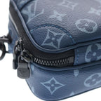 Louis Vuitton Monogram Wallet — view 5