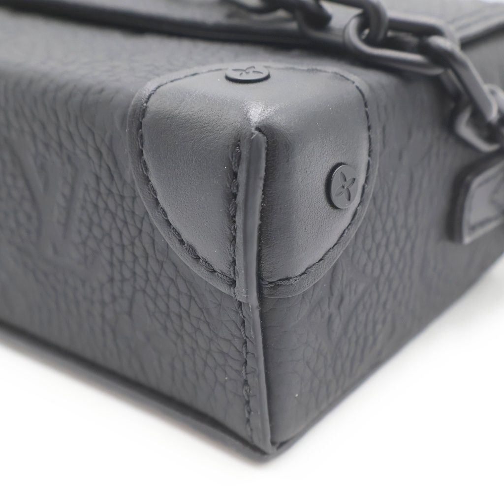 Louis Vuitton Monogram Taurillon Steamer Wearable Wallet Leather Shoulder — view 5