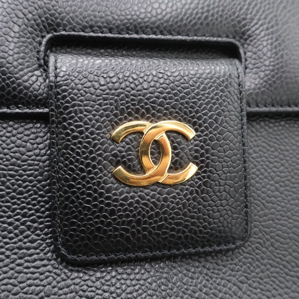 Chanel CC Logo Caviar Leather Shoulder Bag Gold Black — view 6