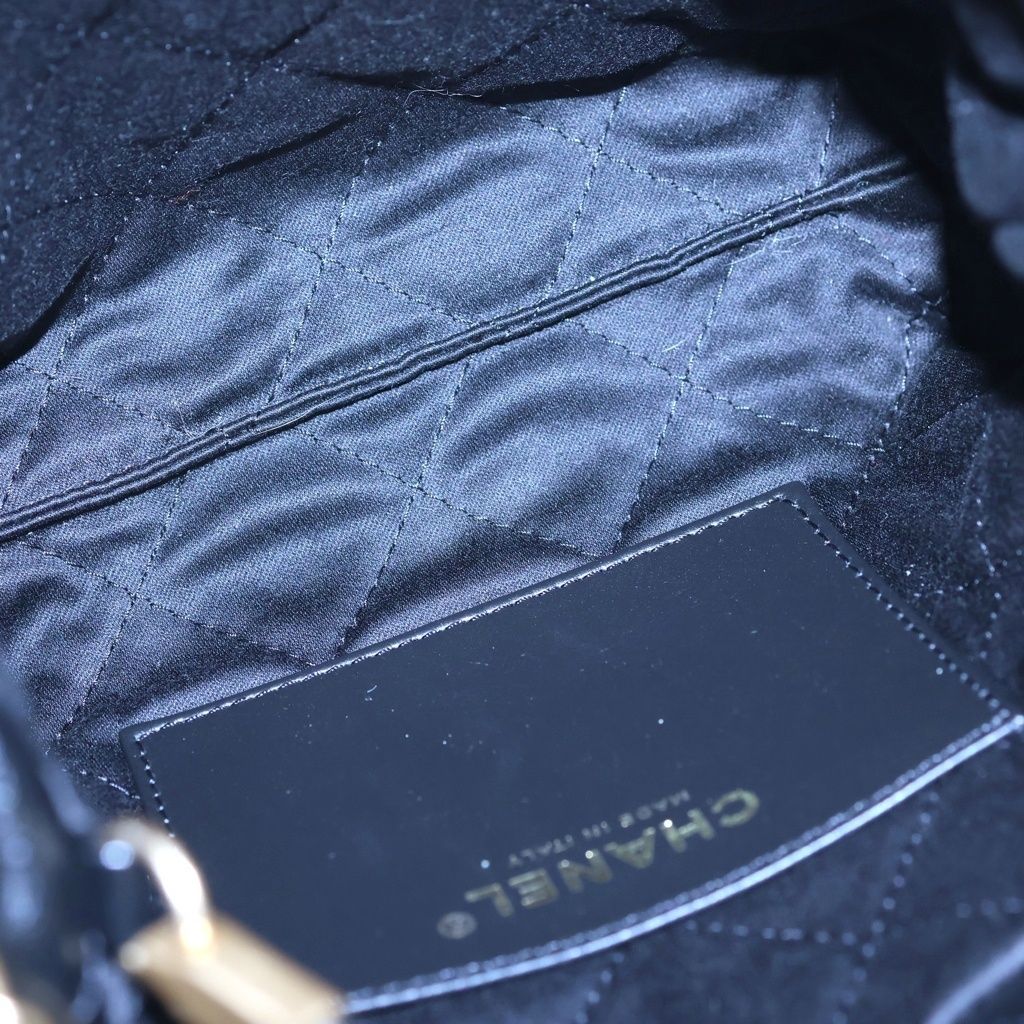 Chanel 22 Mini Calfskin Gold Chain Shoulder Bag Black Plate — view 7