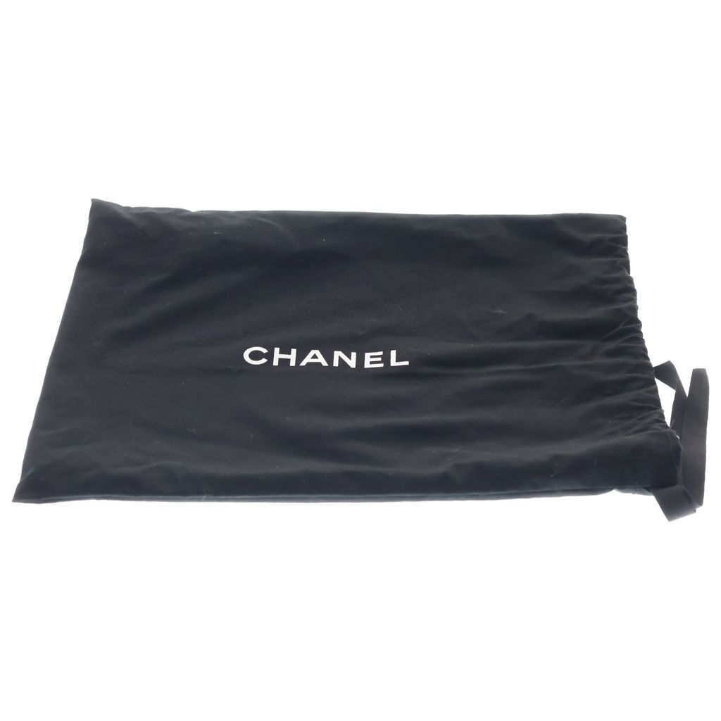 Chanel Quilted Heart Lock Chain Shoulder Bag Lambskin Gold Black Plate — view 8