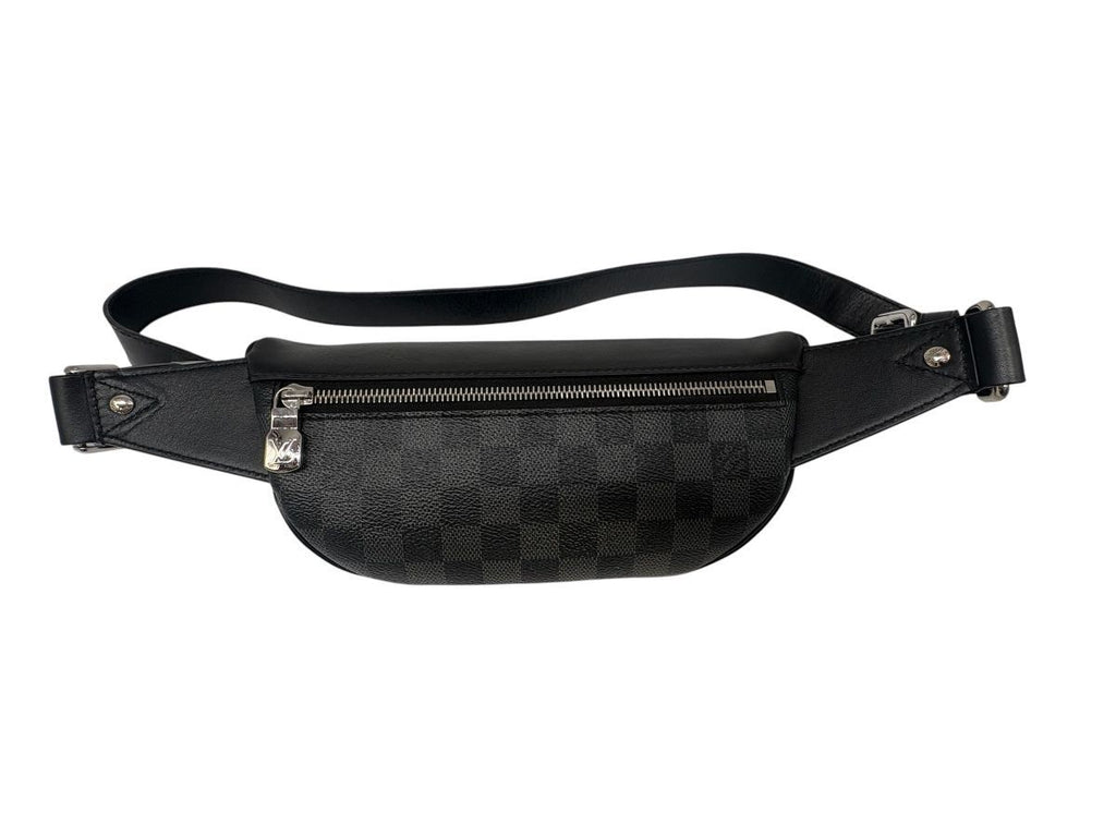 Louis Vuitton Damier Graphite Canvas Bum — view 2