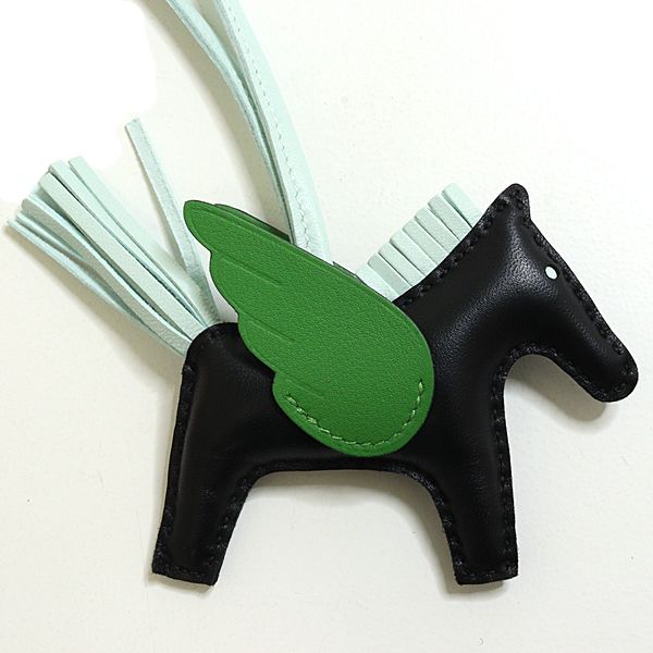 Hermes Rodeo Pegasus PM Agno Milo Swift Black Vert Peppermint Yucca Shoulder — view 4