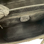 Gucci Vintage Log Leather Tote Black — view 9