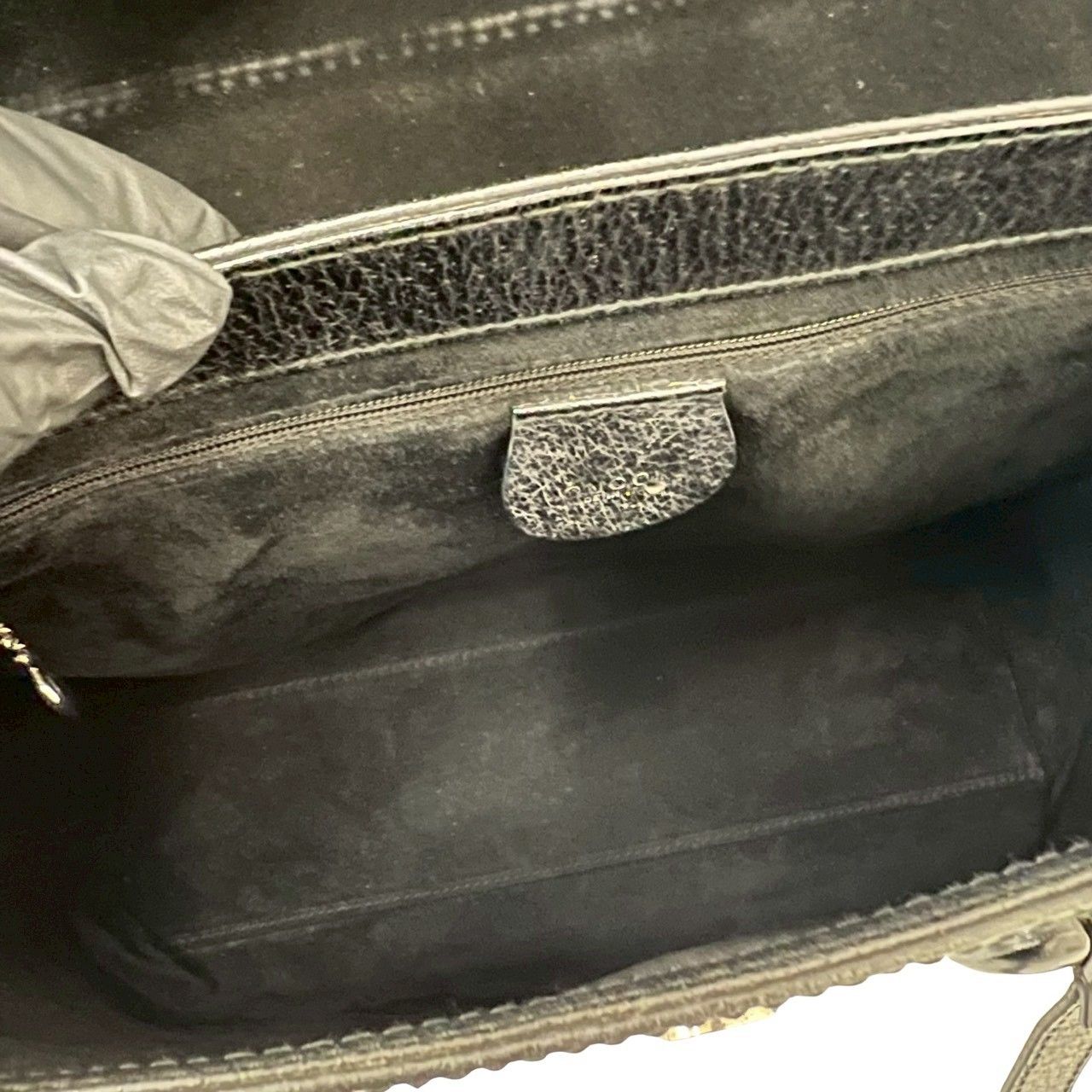 Gucci Vintage Log Leather Tote Black — view 9