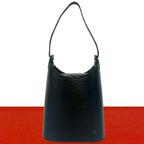 Louis Vuitton Verso Logo Epi Leather Shoulder Bag Tote Noir