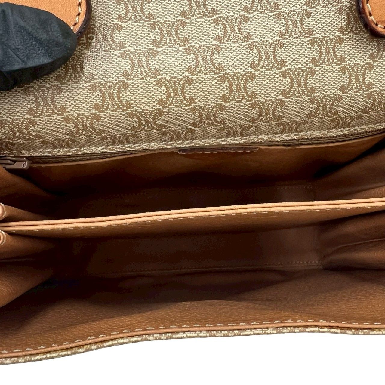 Celine Vintage Macadam Blason Triomphe Pattern Logo Leather Shoulder — view 9