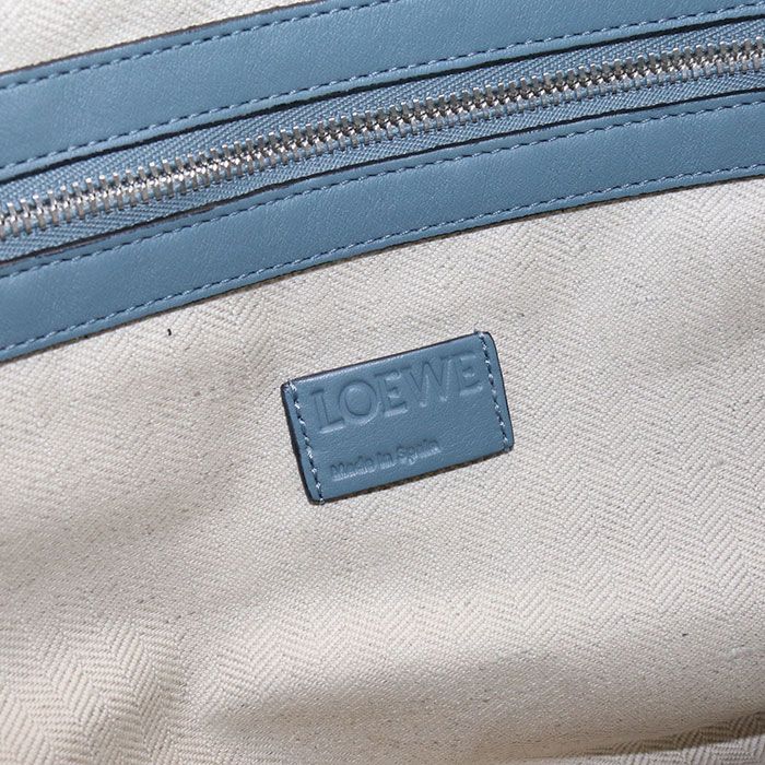 Loewe Shoulder Bag Flamenco Calf — view 4