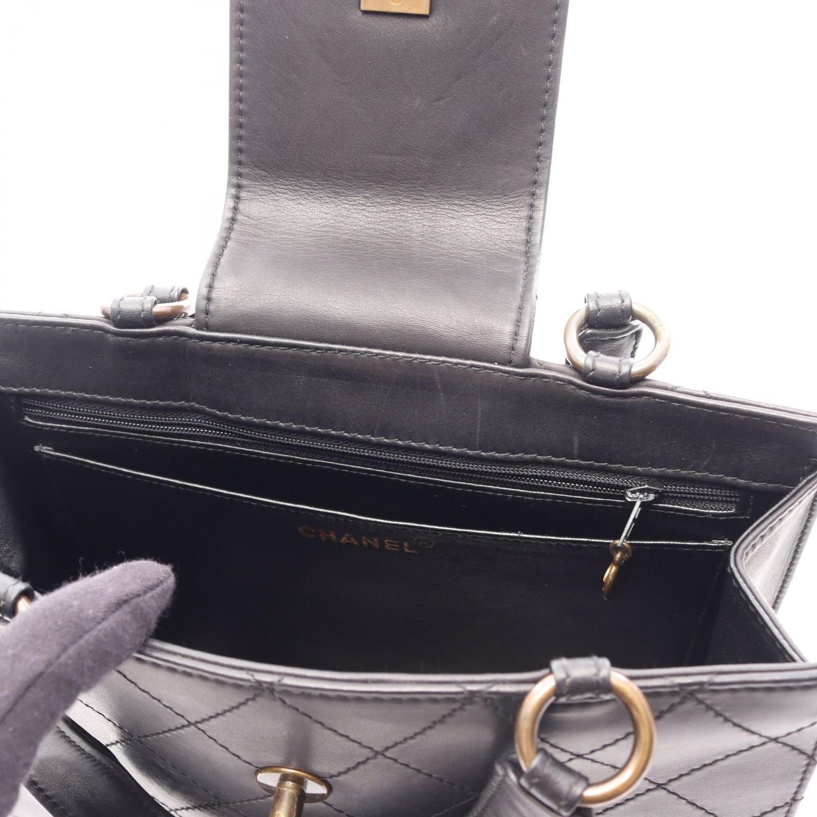 Chanel Handbag Quilted Turnlock Black Leather — view 7