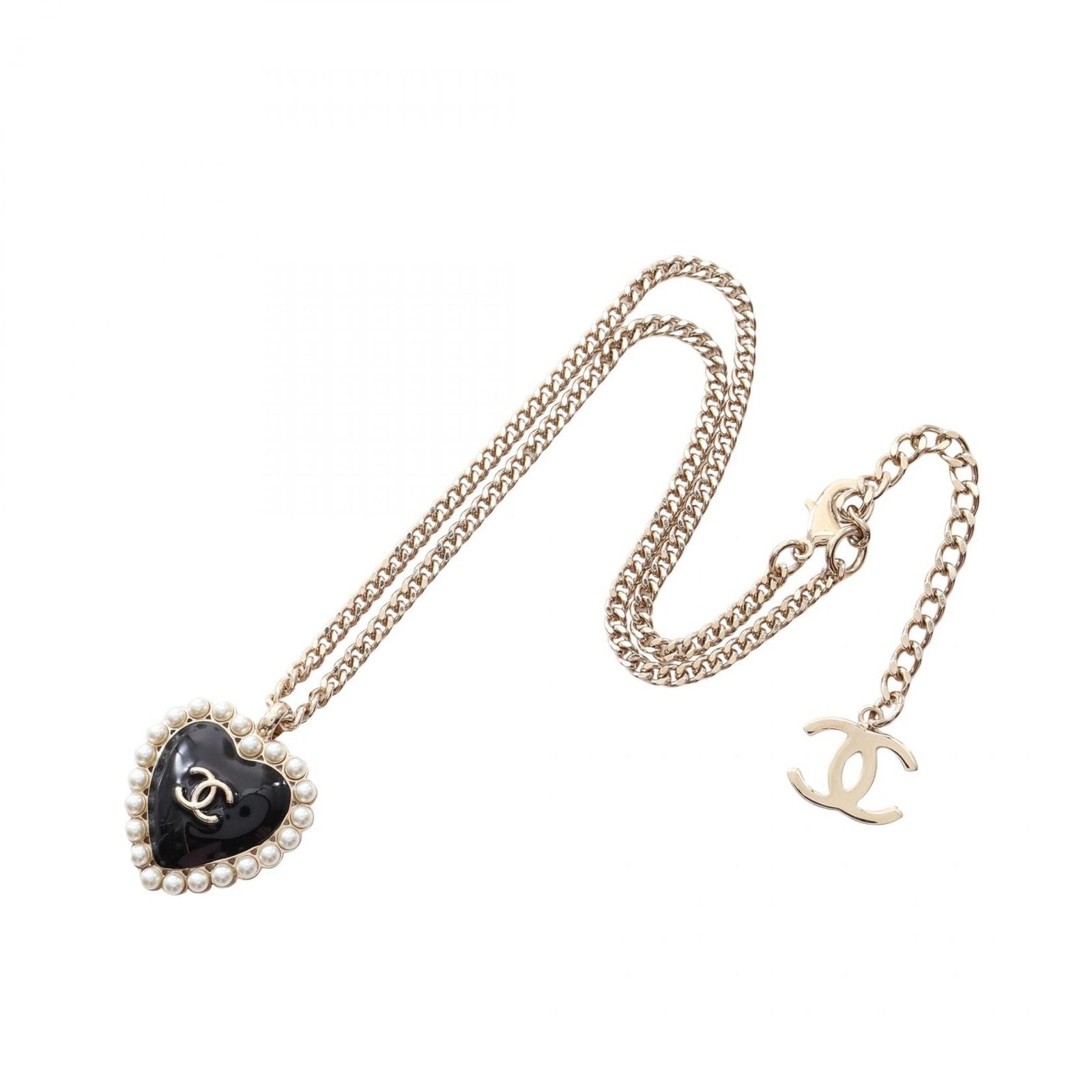 Chanel Necklace CC Logo — view 3