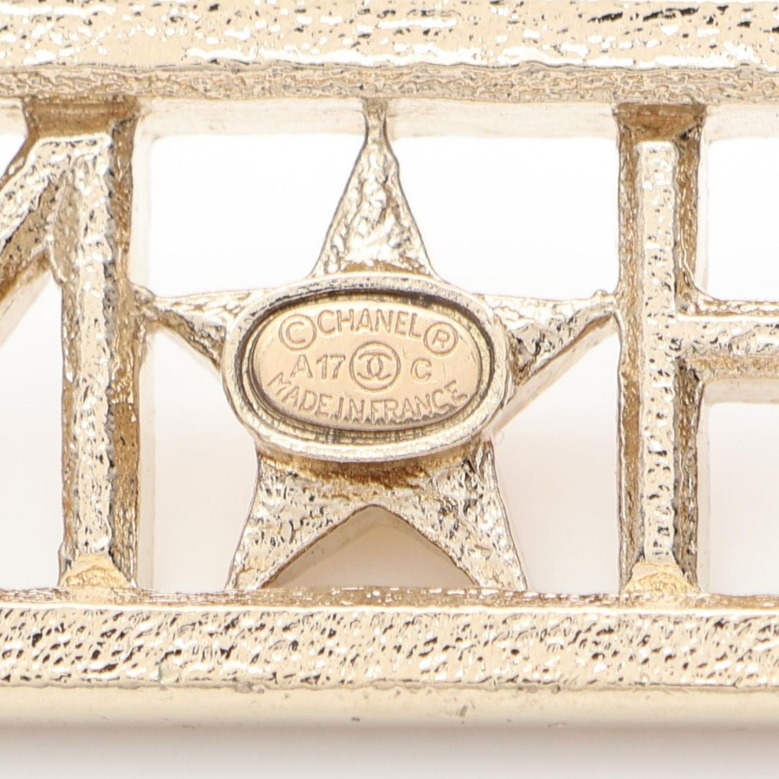 Chanel Brooch Logo Gold — view 3
