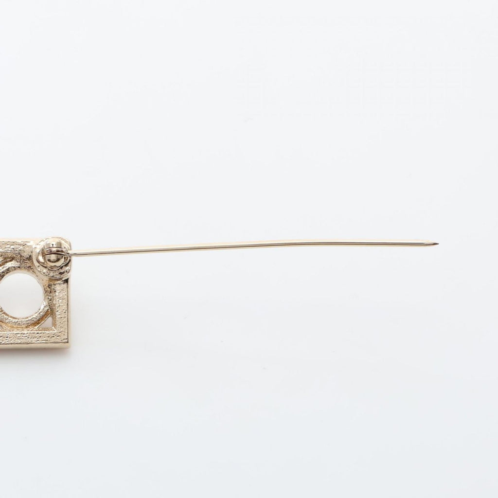 Chanel Brooch Logo Gold — view 4