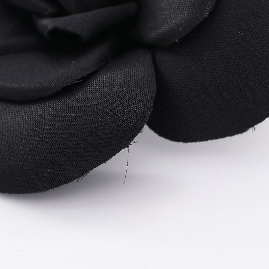 Chanel Brooch Camellia Black — view 6