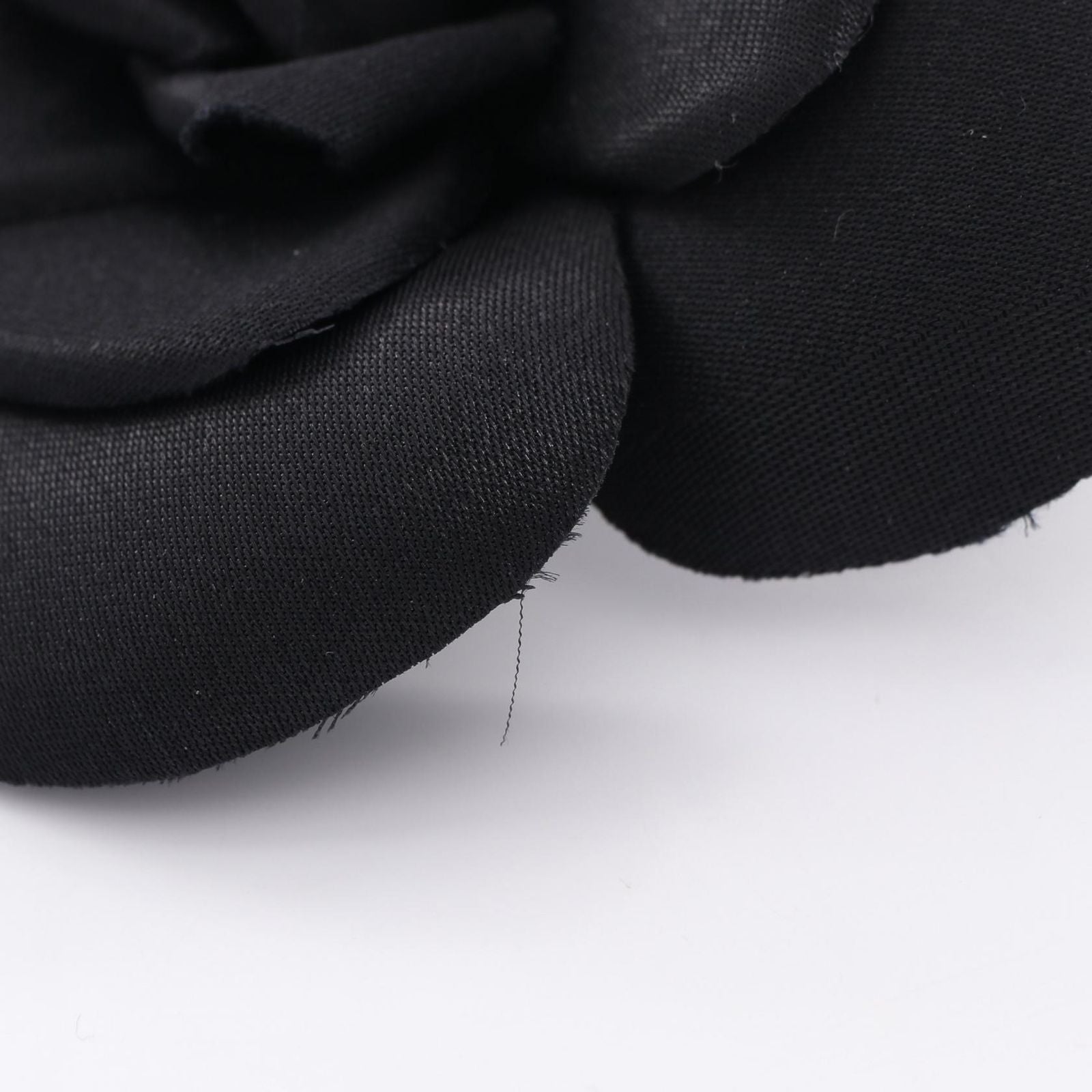 Chanel Brooch Camellia Black — view 6
