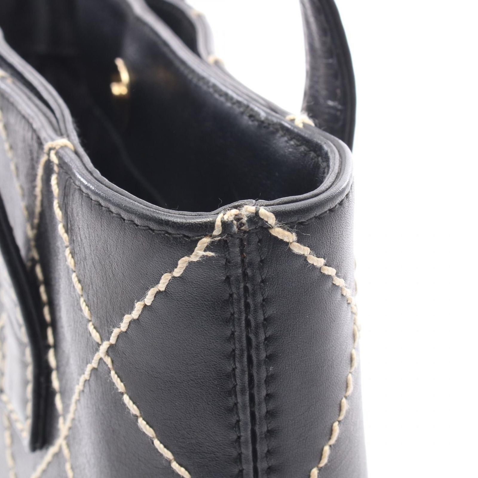 Chanel Tote Wild Stitch Black Leather — view 7