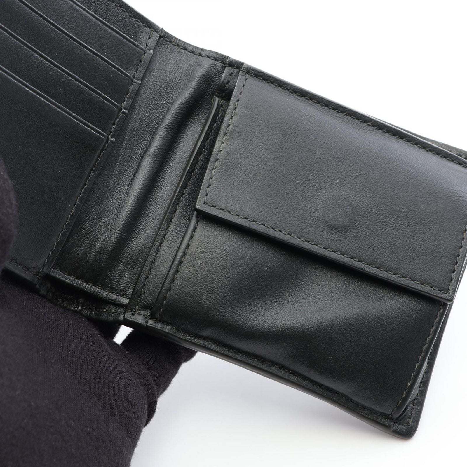 Bottega Veneta Bifold Wallet Intrecciato Black Leather — view 9