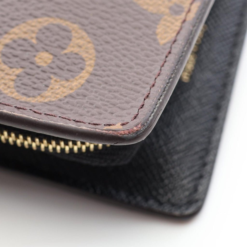 Louis Vuitton Bifold Wallet Portefeuille Juliette Monogram Giant Reverse Canvas — view 9