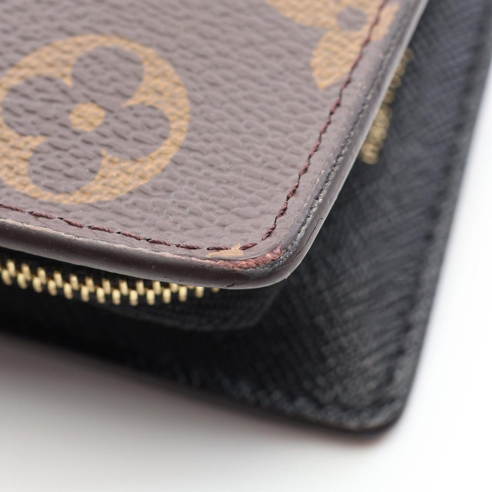 Louis Vuitton Bifold Wallet Portefeuille Juliette Monogram Giant Reverse Canvas — view 9