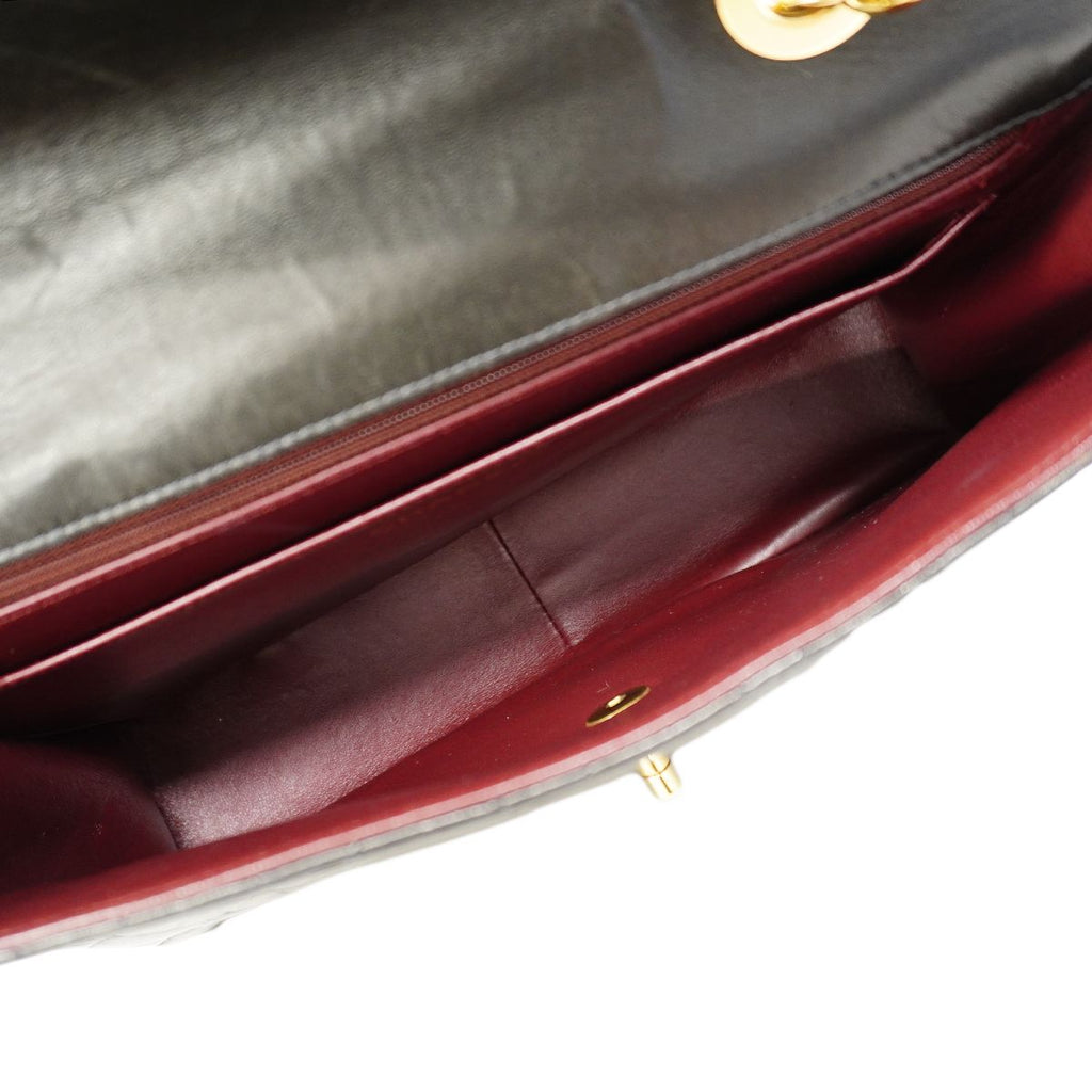 Chanel Shoulder Bag Deca Quilted Lambskin Black Gold — view 4