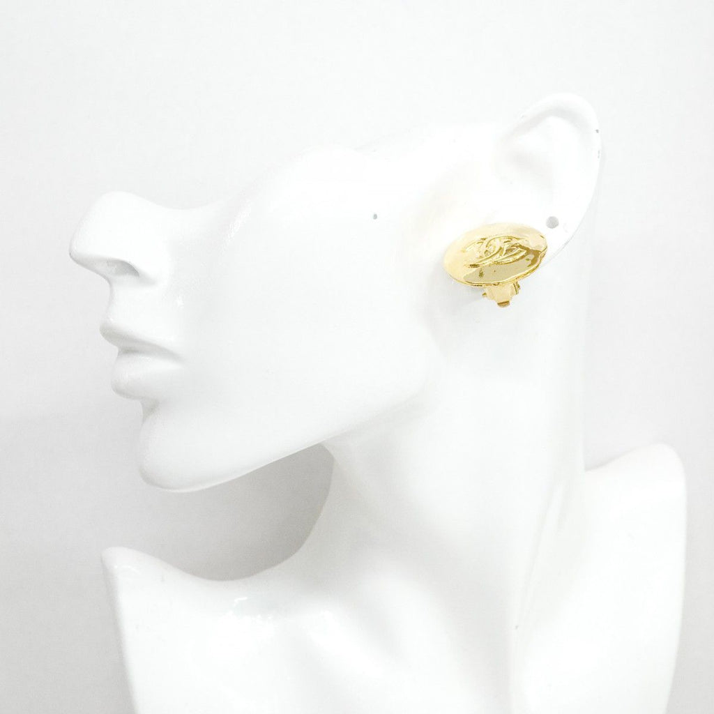 Chanel Earrings Vintage CC Logo Gold Plated — view 5