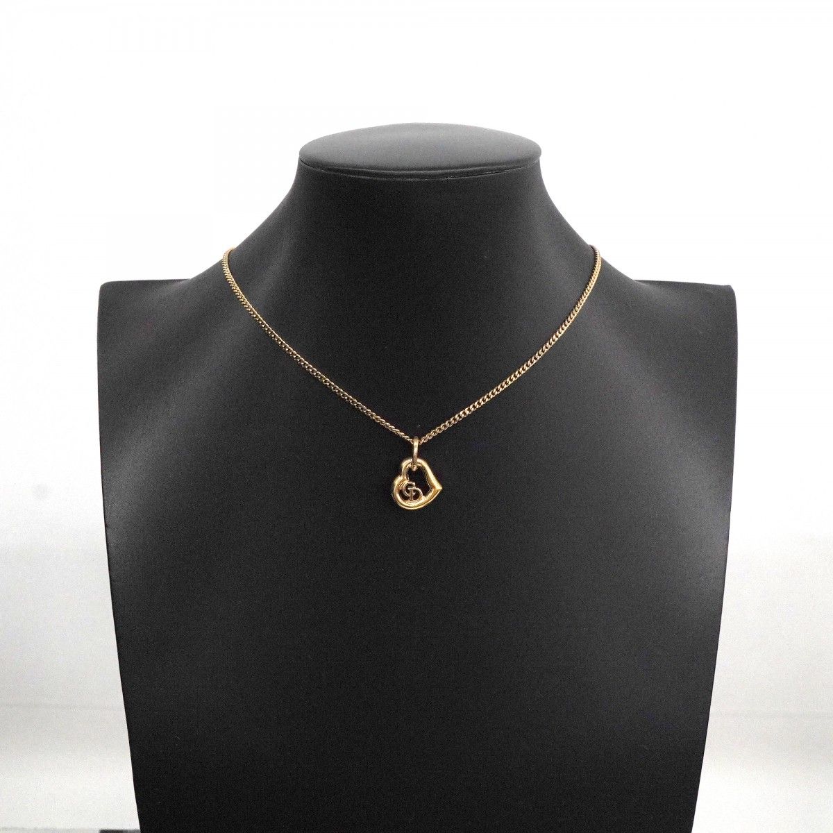 Dior Necklace CD Logo Heart Motif Gold Plated — view 6
